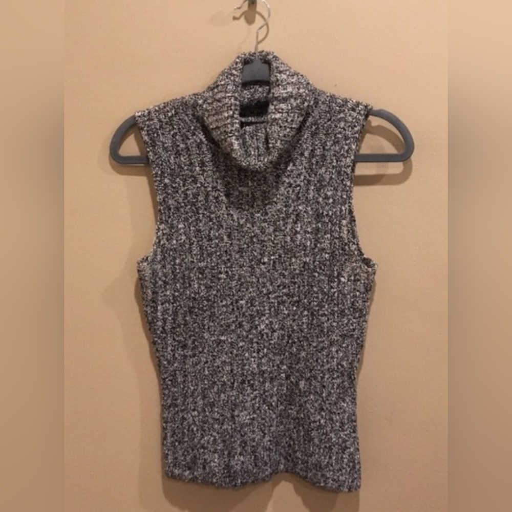 Marled Knit Sleeveless Turtleneck Top